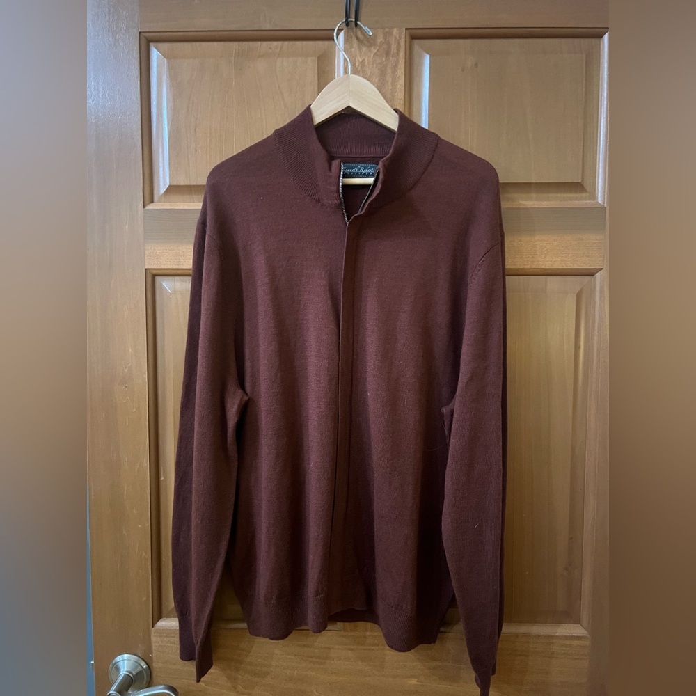Men’s Kenneth Robert’s Platinum 100% Merino wool zipper sweater Burgundy